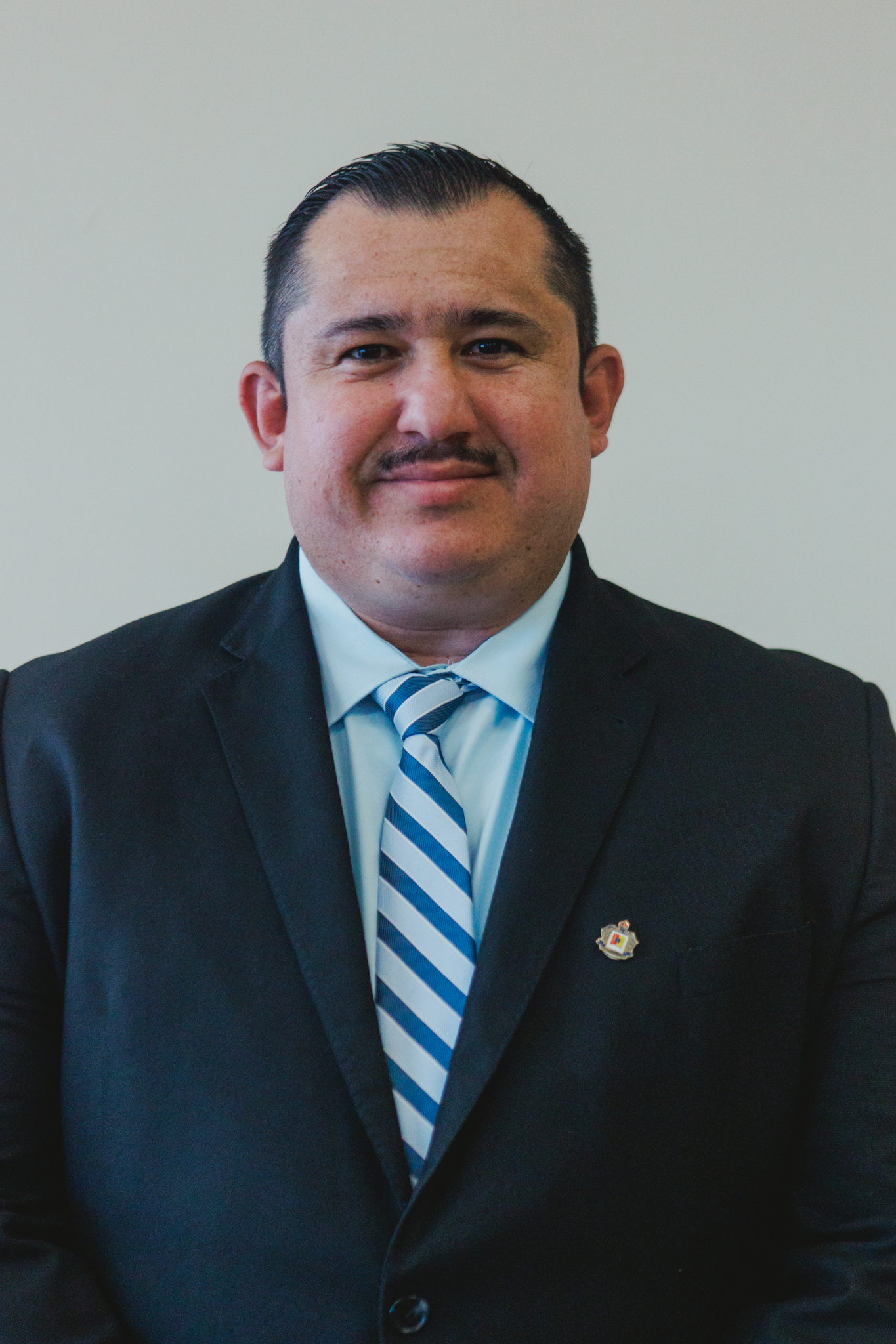 Lic. Víctor Manuel Alcaraz Gómez